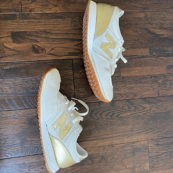 New Balance for J.Crew 520 sneakers - Picture 4 of 4